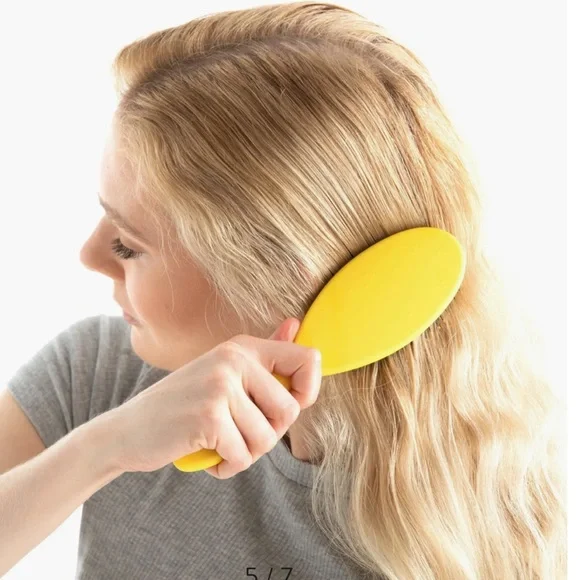 The Pre-Gamera Drybar Detangling Faves